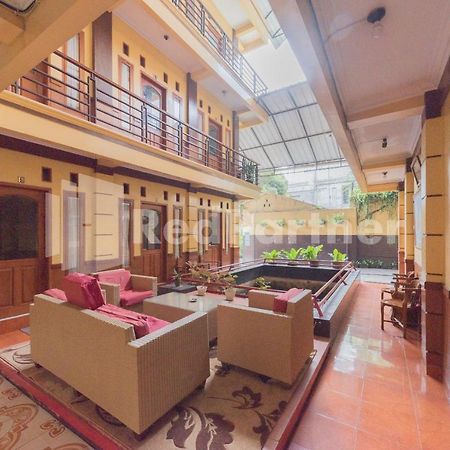 Orange Home Syariah Sukajadi Бандунг Екстериор снимка