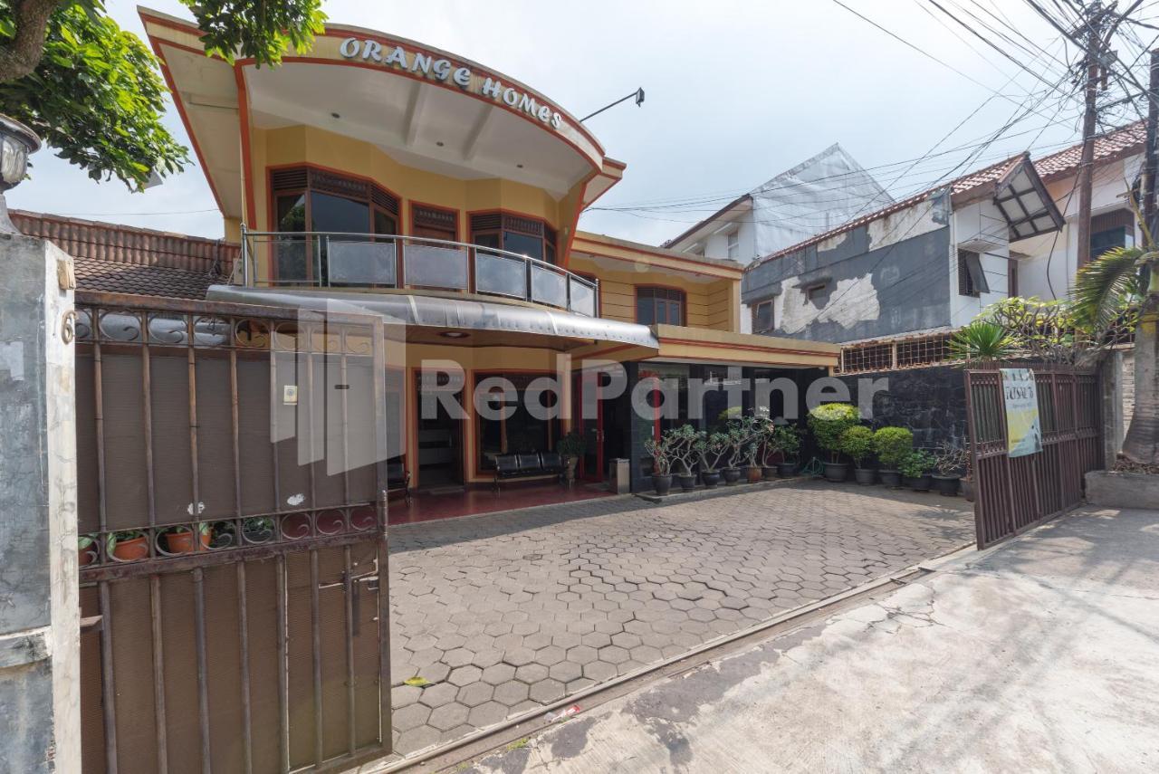 Orange Home Syariah Sukajadi Бандунг Екстериор снимка