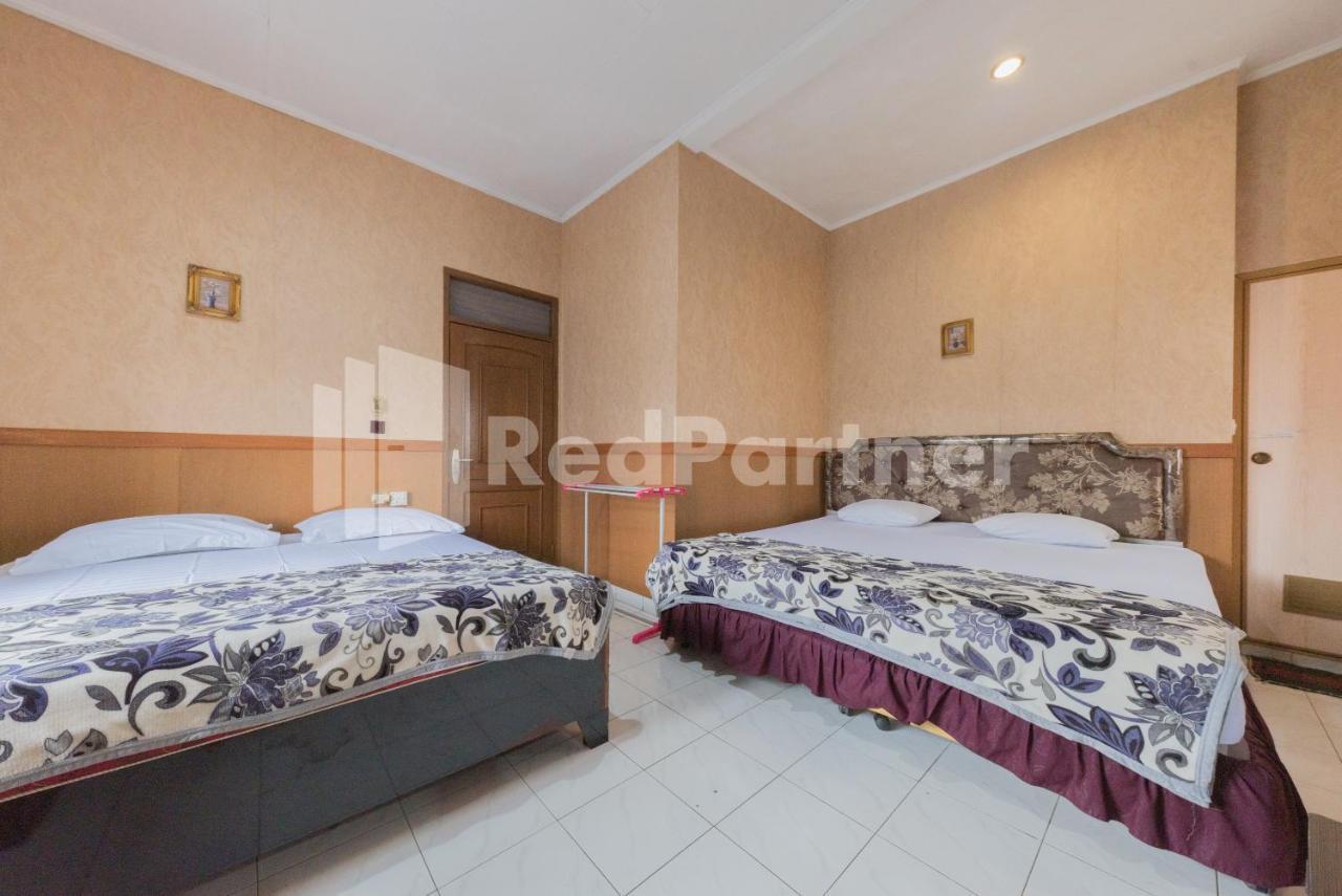 Orange Home Syariah Sukajadi Бандунг Екстериор снимка