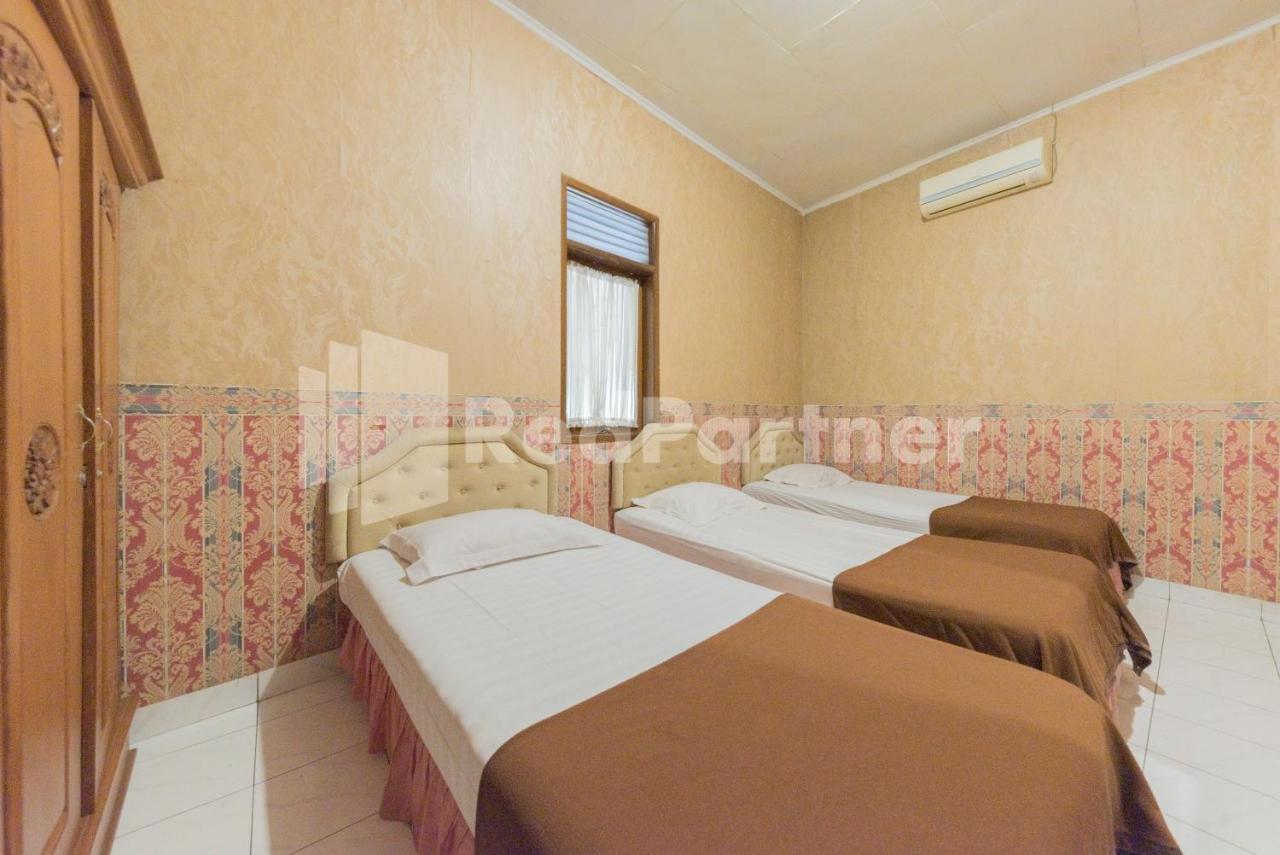 Orange Home Syariah Sukajadi Бандунг Екстериор снимка