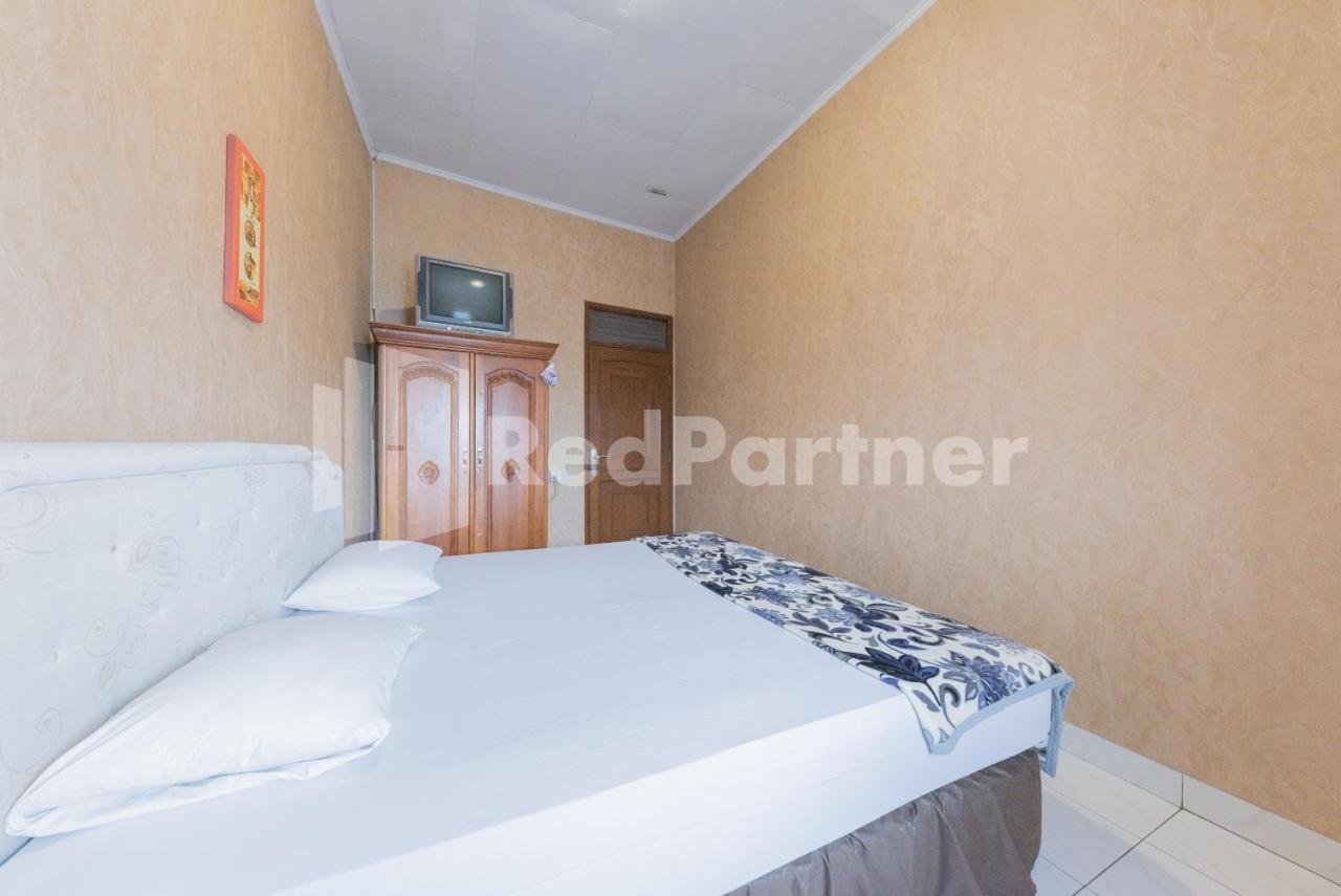 Orange Home Syariah Sukajadi Бандунг Екстериор снимка