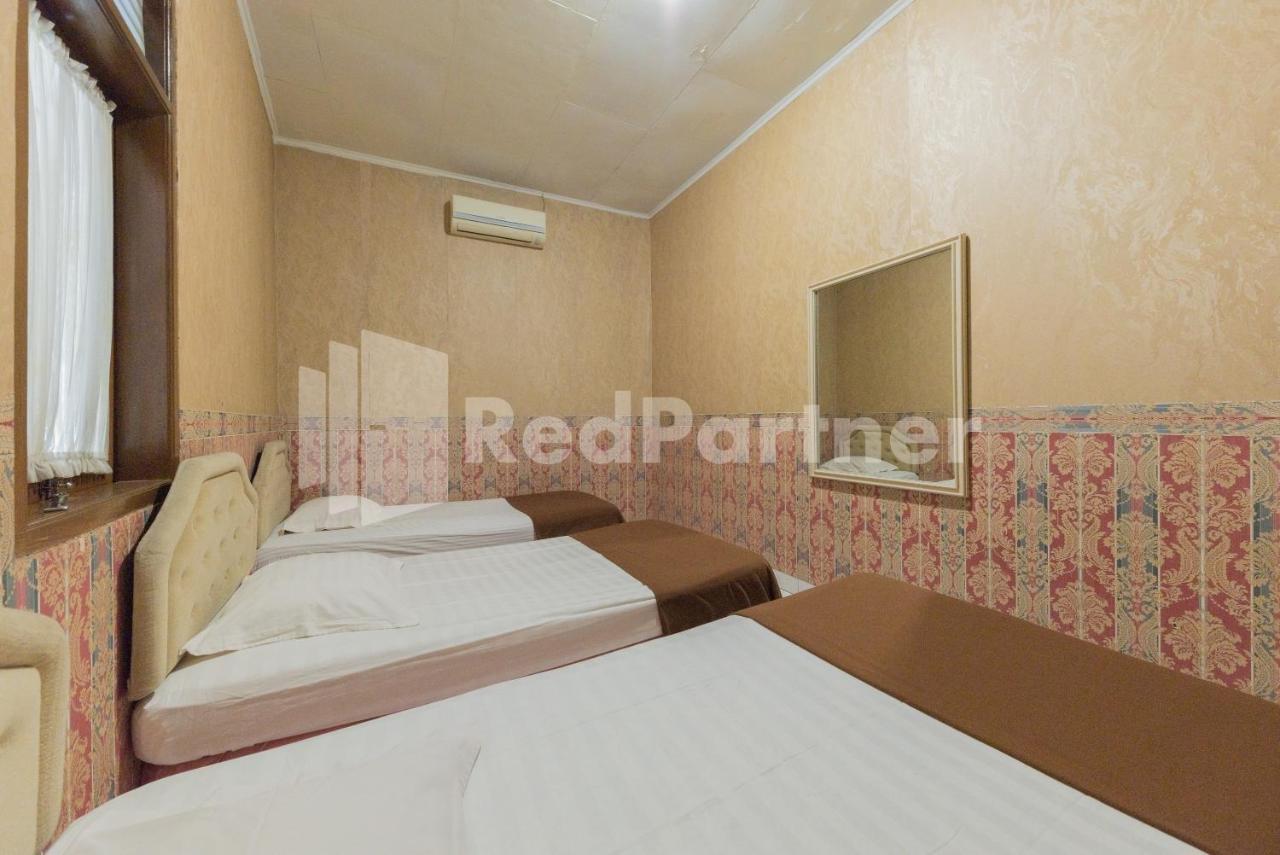 Orange Home Syariah Sukajadi Бандунг Екстериор снимка