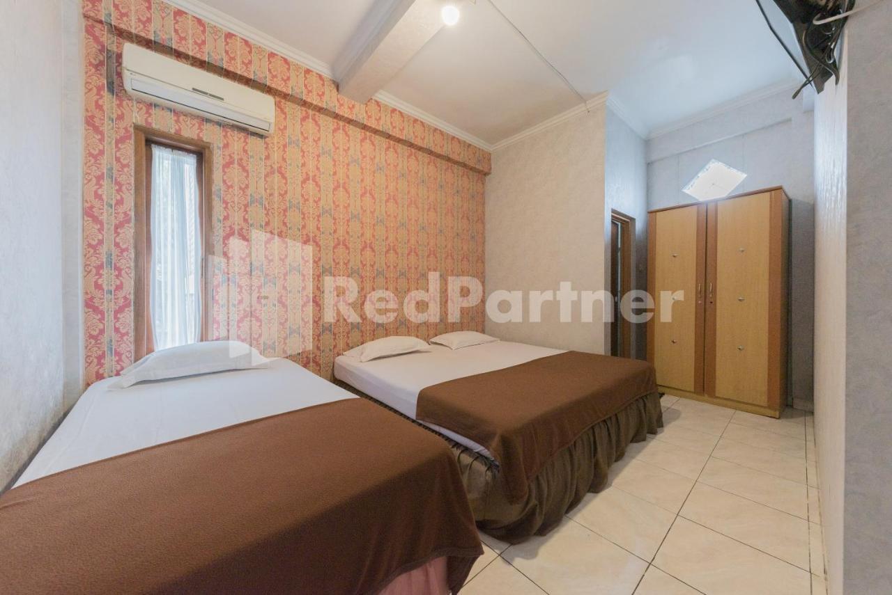 Orange Home Syariah Sukajadi Бандунг Екстериор снимка